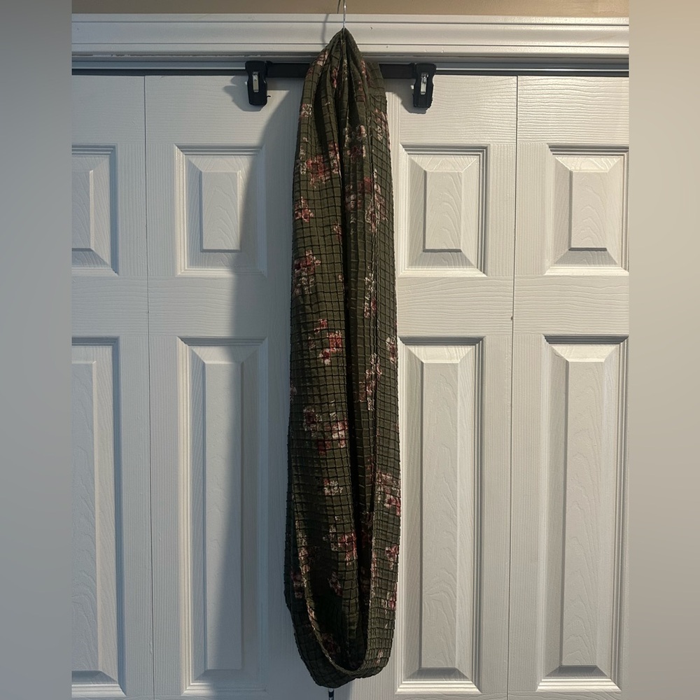 Maurice’s Green and Pink Floral Infinity Scarf